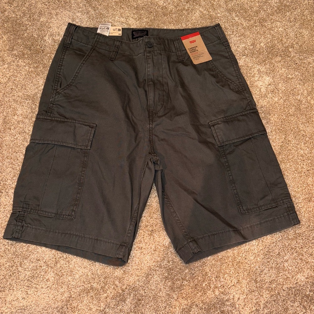 Levi's Men's Dark Gray Cargo Shorts